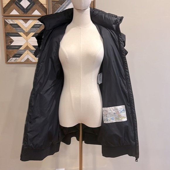 Moncler Verrerie Hooded Quilted Puffer Coat Down Parka Jacket in Black 00 XS - Picture 9 of 16